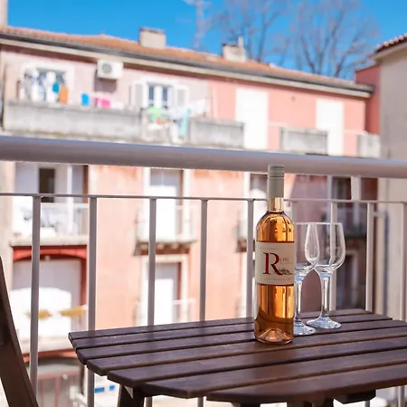 Platea Magna Lux Apartment Apartman *