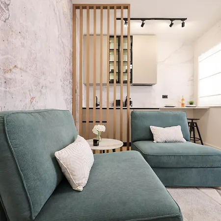 Platea Magna Lux Apartment Apartman *