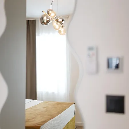 Platea Magna Lux Apartment